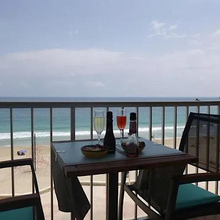 Medi Playa Primera Linea Con Piscina Apartment