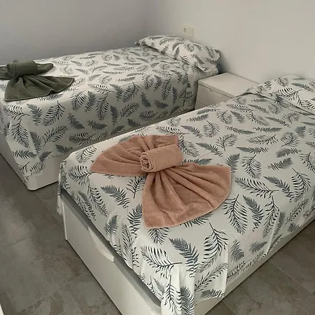 Medi Playa Primera Linea Con Piscina * Calp